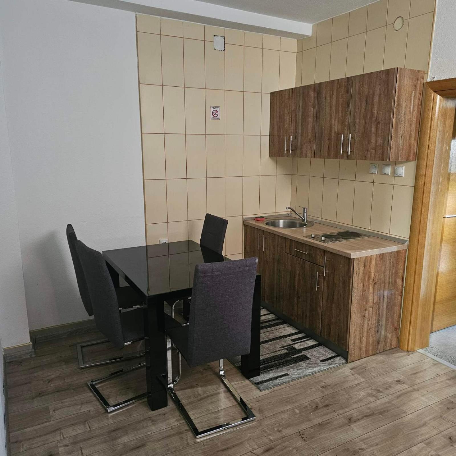 Apartment Savanovic Banja Luka Buitenkant foto