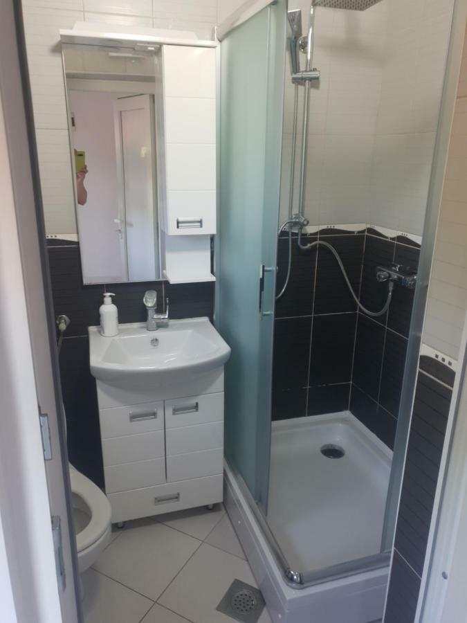 Apartment Savanovic Banja Luka Buitenkant foto